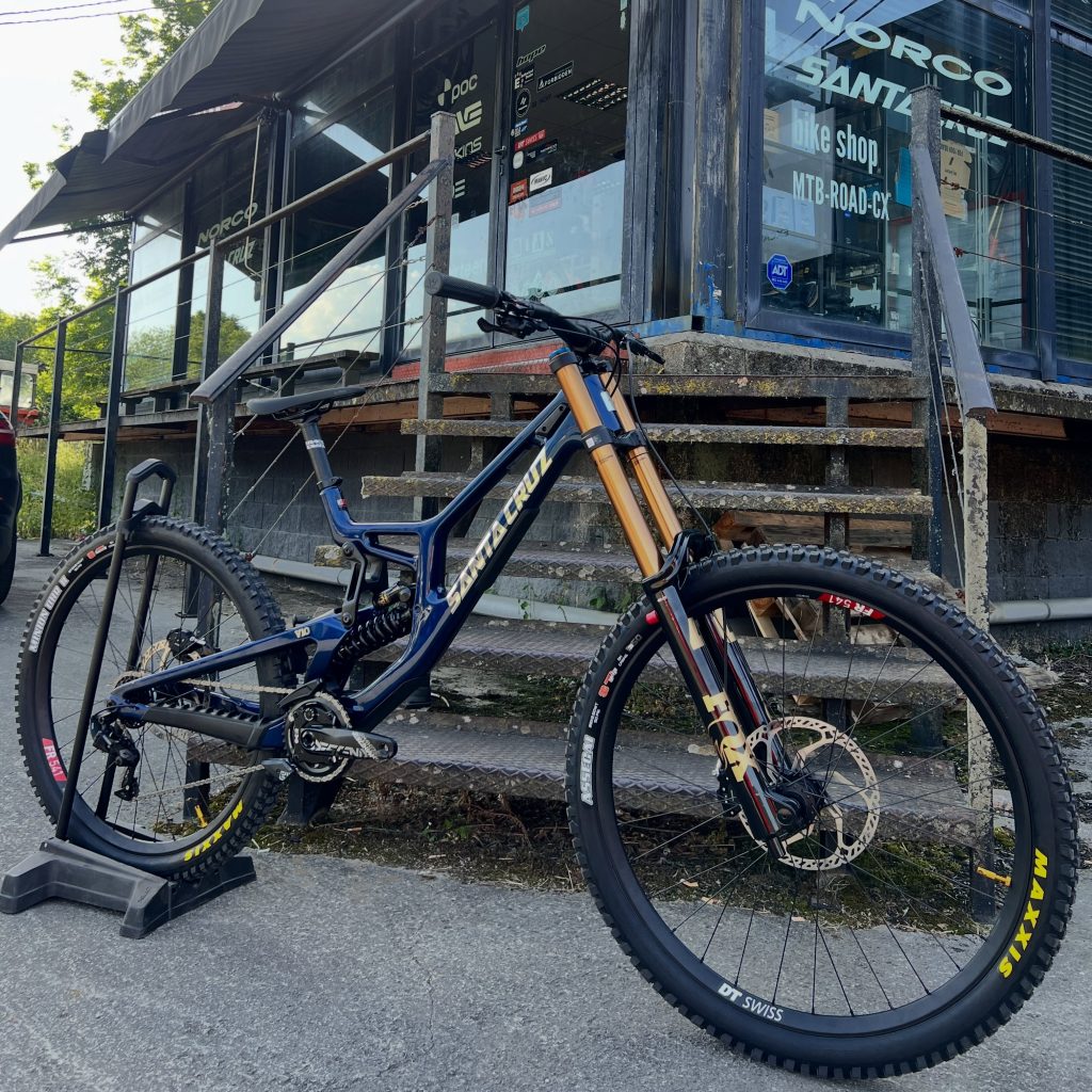 Santa Cruz V10 · montaje realizado por NSMTB